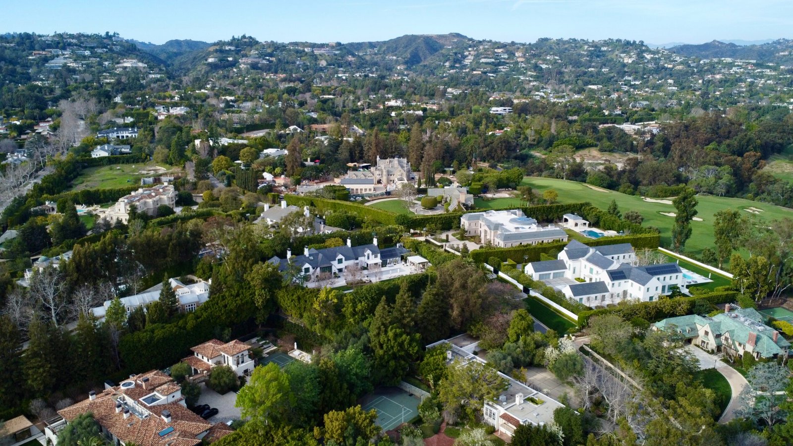 About Holmby Hills